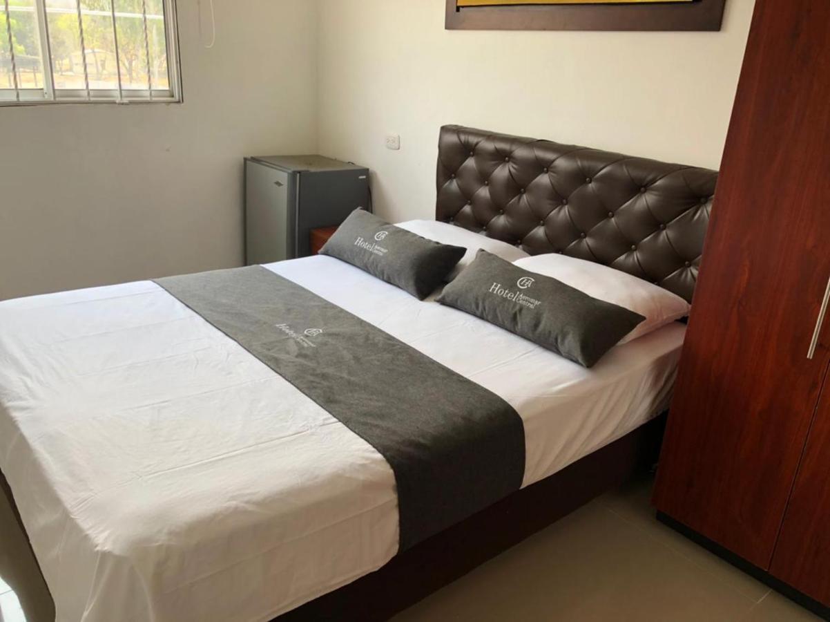 Hotel Aeromar Central ซันตามาร์ตา ภายนอก รูปภาพ